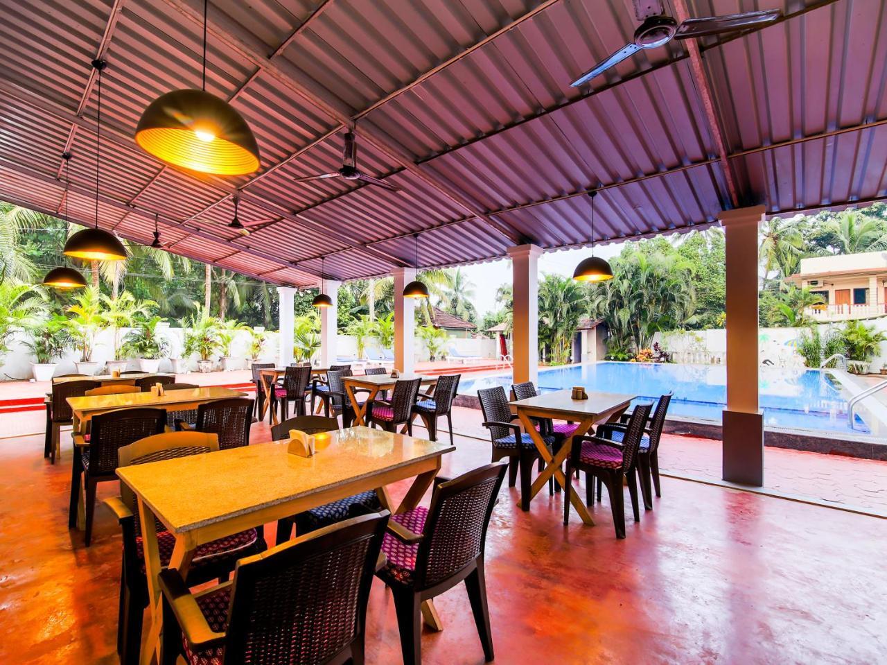 Oyo 22056 Arambol Plaza Beach Resort Dış mekan fotoğraf